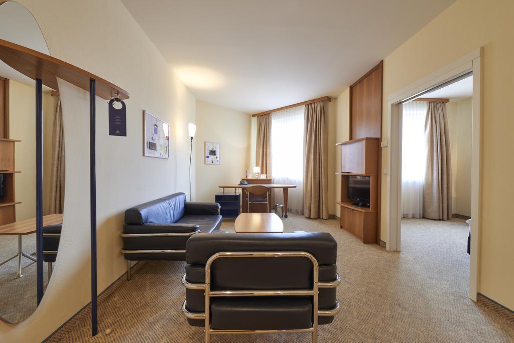 Starlight Suiten Hotel Budapest — Photos 1